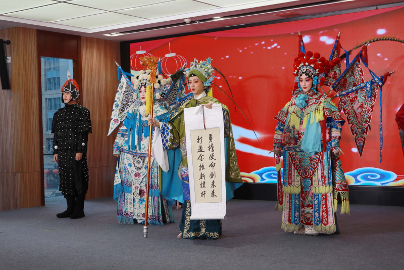 1707286629453010BR8B.jpg 9J6A0836.jpg